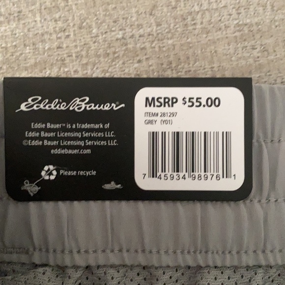 Eddie Bauer gray moisture wicking athletic shorts Size XXL. NWT - Picture 6 of 8